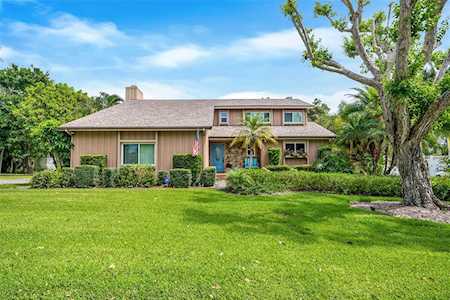 707 87th Street Ct NW Bradenton, FL 34209