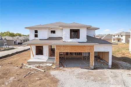 9324 Saddletop St Lenexa, KS 66227