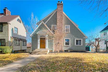 6237 Mcgee St Kansas City, MO 64113