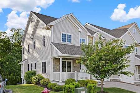 15 Ramsdell #22 Lynnfield, MA 01940