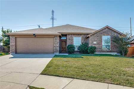9209 Hunters Court White Settlement, TX 76108