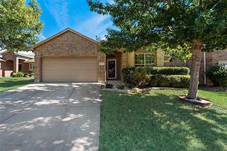6716 Thaxton Trail Fort Worth, TX 76137