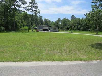 3292 Pineview Dr. Loris, SC 29569