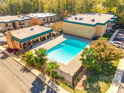 4735 Hedgemore Dr Charlotte, NC 28209