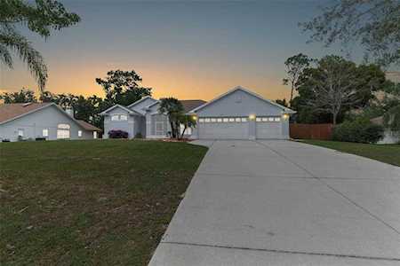 7959 Chaucer Dr Weeki Wachee, FL 34607
