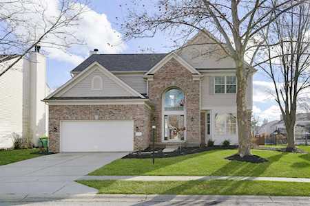 11797 Weathered Edge Dr Fishers, IN 46038