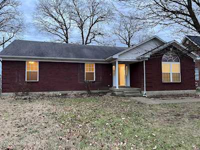 156 River Trace Shepherdsville, KY 40165