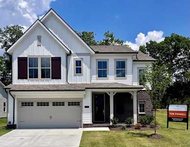 3620 Shady Forest Drive Murfreesboro, TN 37128