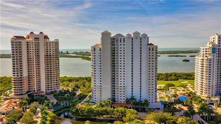 4951 Bonita Bay Blvd #1202 Bonita Springs, FL 34134