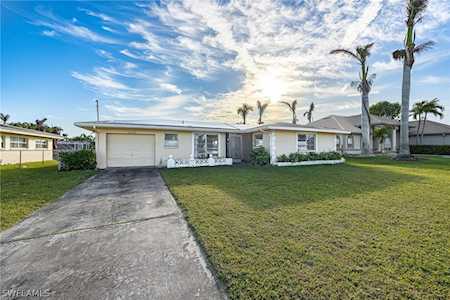5107 Pelican Blvd Cape Coral, FL 33914