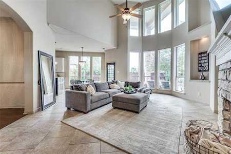8909 Thornway Drive North Richland Hills, TX 76182