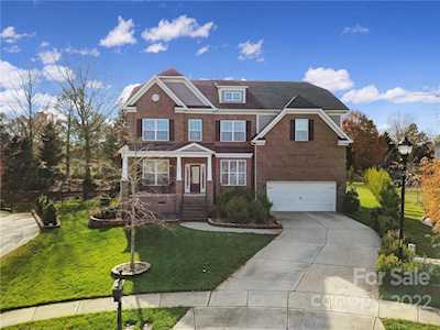 4241 Green Park Ct Harrisburg, NC 28075