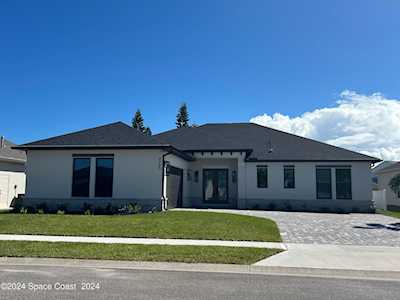 4225 Negal Circle Melbourne, FL 32901