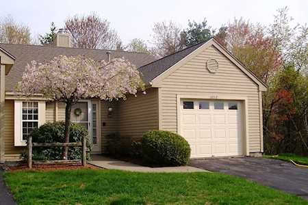 923 Ridgefield Cir #D Clinton, MA 01510