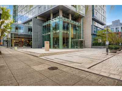 1221 SW 10th AVE #704 Portland, OR 97205