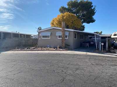 3311 Katmai Dr Las Vegas, NV 89122