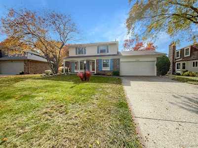 43060 Steepleview St Northville Twp, MI 48168