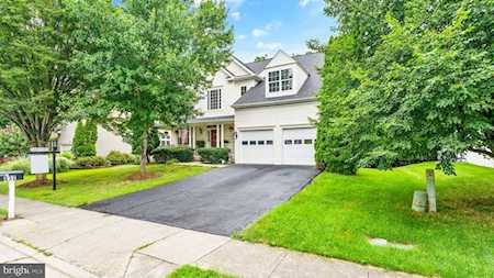 832 Macalister Dr SE Leesburg, VA 20175