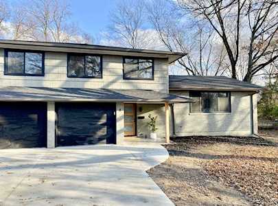 8 Rockingham DR Columbia, MO 65203