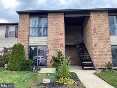 22 Ipswich Place Sewell, NJ 08080