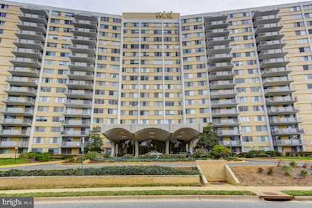 301 Beauregard St N #1702 Alexandria, VA 22312