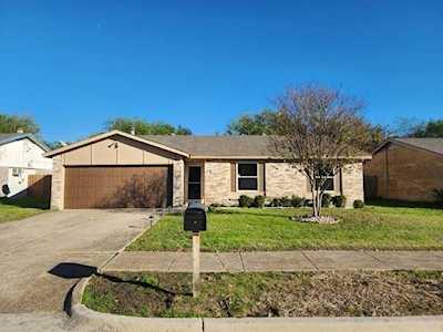 6540 Wakefield Road North Richland Hills, TX 76182
