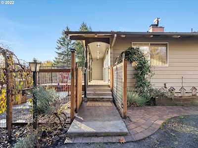 2014 NE 99th ST Vancouver, WA 98665