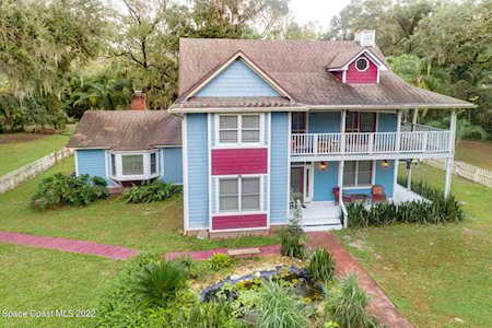 2179 Turpentine Road Mims, FL 32754