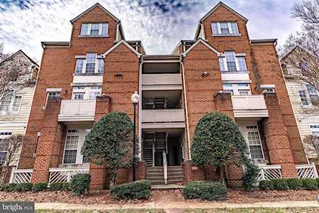 1334 Garden Wall Circle #407 Reston, VA 20194