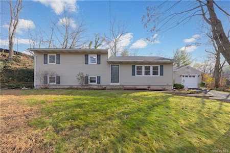 65 Rose Drive Highland Falls, NY 10928