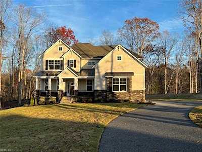5304 Beacon Ridge Williamsburg, VA 23188