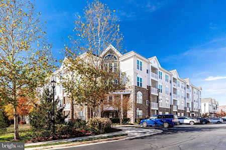 24701 Byrne Meadow Square #413 Aldie, VA 20105