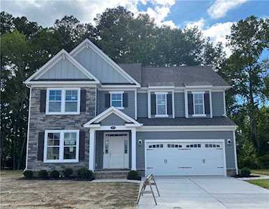 204 Werdna Ln Chesapeake, VA 23322