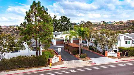 9841 Genesee Avenue San Diego, CA 92121