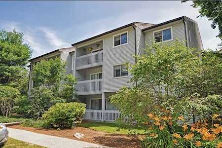 2001 Franklin Crossing #1 Franklin, MA 02038