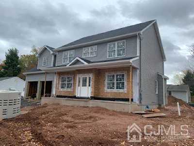 512 Netherwood Avenue Piscataway, NJ 08854