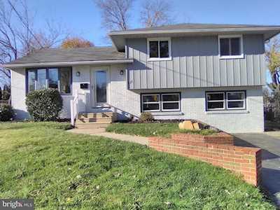 217 Dearborne Ave Blackwood, NJ 08012