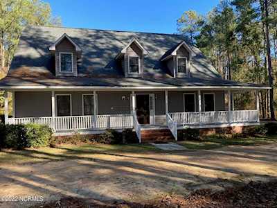 12262 Stewartsville Cemetery Road Laurinburg, NC 28352