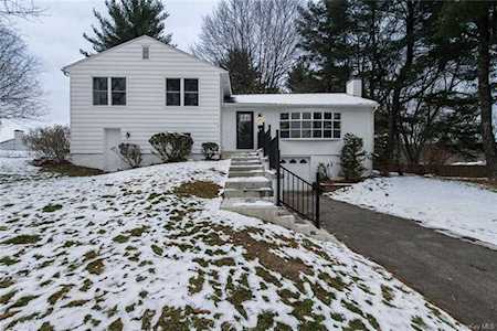 7 Dublin Lane Poughkeepsie, NY 12603