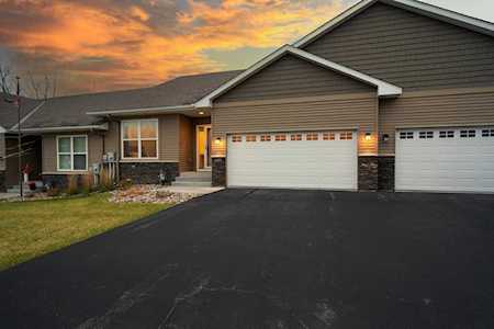 18653 Joplin Avenue Lakeville, MN 55044