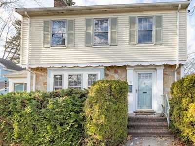 10 Hobson St Boston, MA 02131