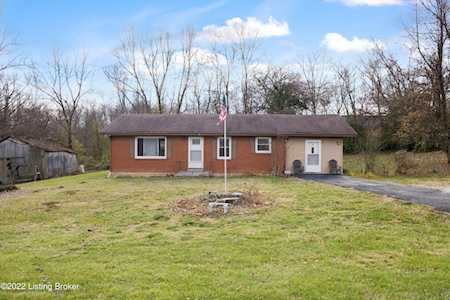 19 Shadyview Dr Eminence, KY 40019