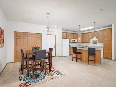 8341 Lyndale Avenue S #404 Bloomington, MN 55420