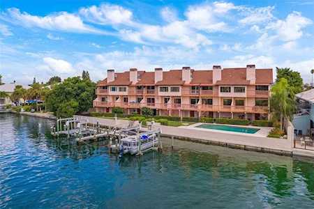 672 76th Ave St. Pete Beach, FL 33706