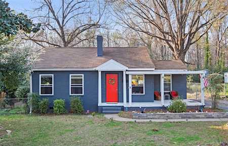 1351 Richland Dr Charlotte, NC 28211