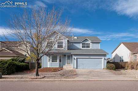 3284 Tail Spin Drive Colorado Springs, CO 80916