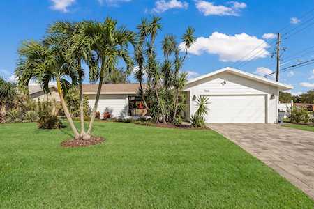 7504 22nd Ave W Bradenton, FL 34209