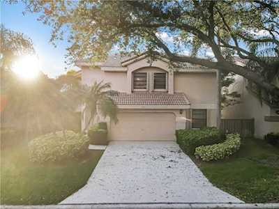 1281 NW 105th Ave Plantation, FL 33322