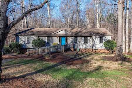 635 Barrocliff Road Clemmons, NC 27012