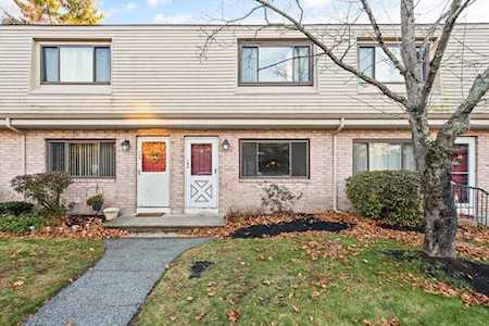 180 Farrwood Dr #180 Haverhill, MA 01835